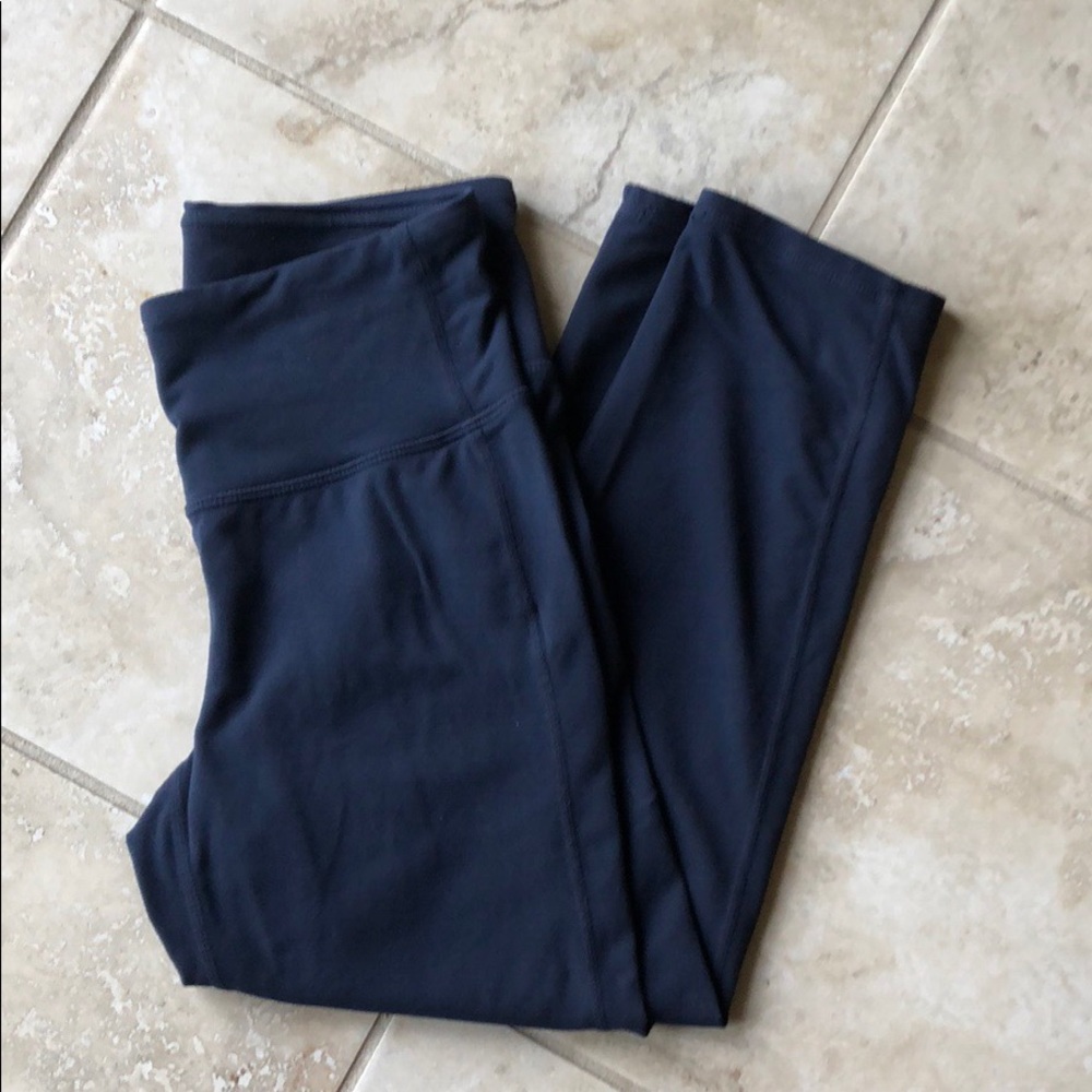Athleta Powervita Workout Capris